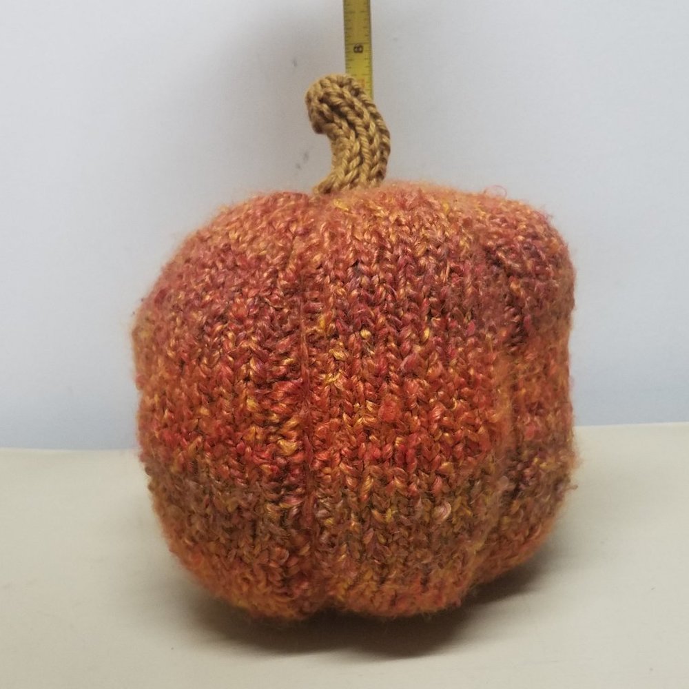 Handmade Knitted Fall Gourmet Autumn Colors Extra Large Pumpkin Décor - Picture 4 of 8